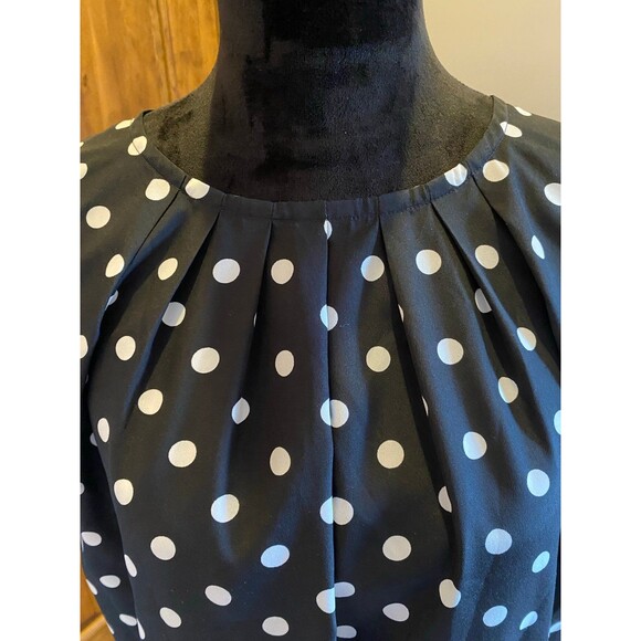 Merona Blouse Size Large Sleeveless B&W Polka Dot Light Fabric Stylish Classy - Picture 3 of 10